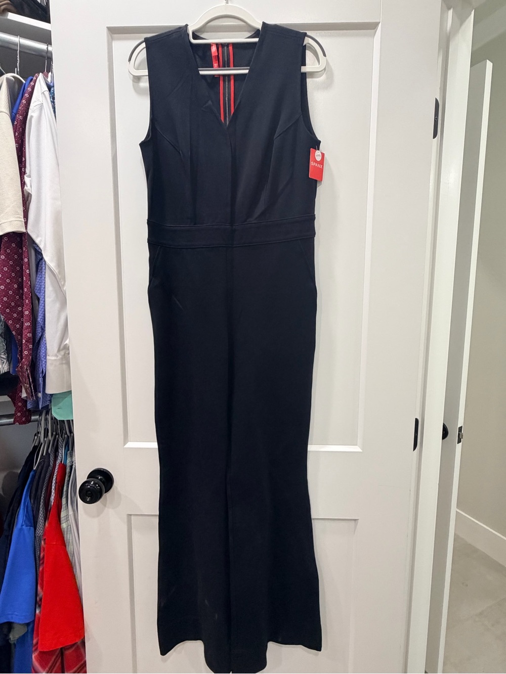 SPANX Black Sleeveless V-Neck Jumpsuit